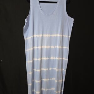 Vineyard Vines Light Blue and White Tie-Dye Midi Dress